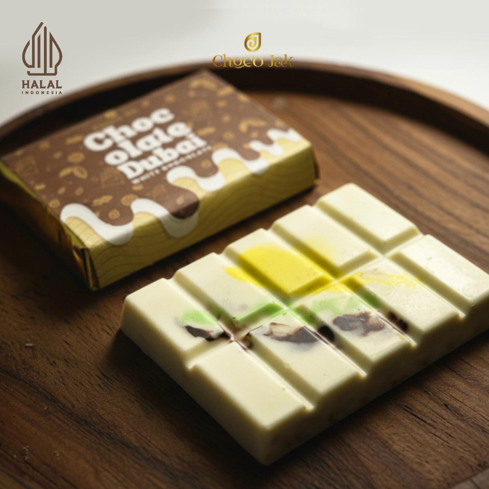Bingkisan cokelat klasik